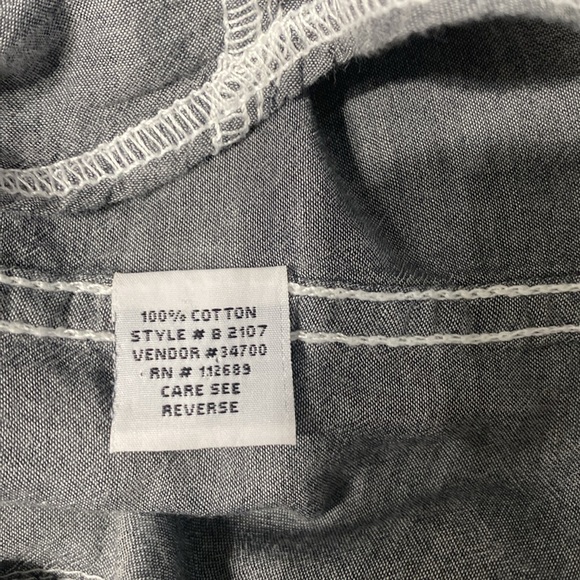 BKE Button-Up Shirt. Size Large. - Picture 5 of 7